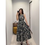 310688039